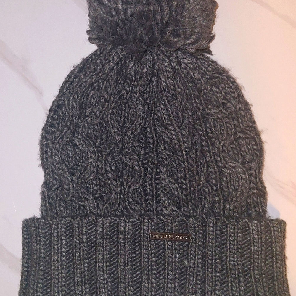 Mk beanie with pom